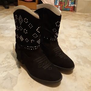 Brand New black boots